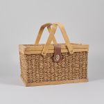 1095 2288 PICNIC HAMPER